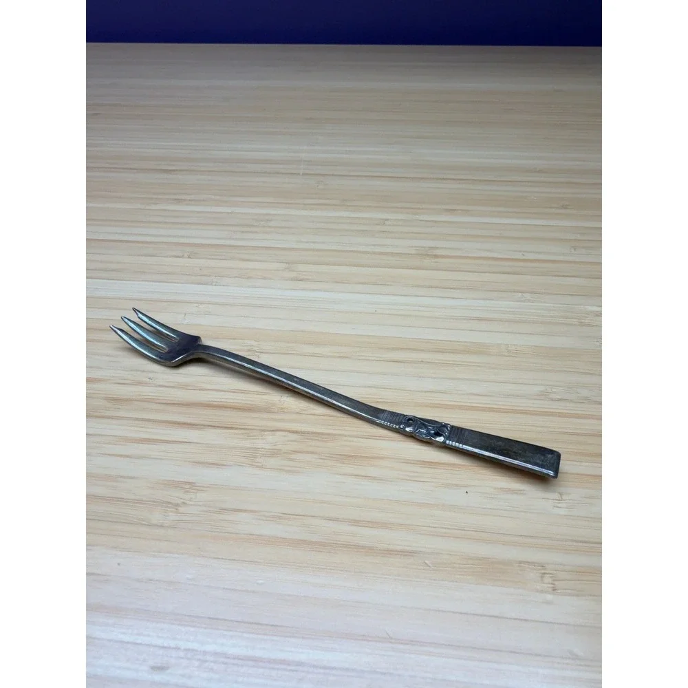 Vintage Community Silverplate Cocktail Pickle Fork 6